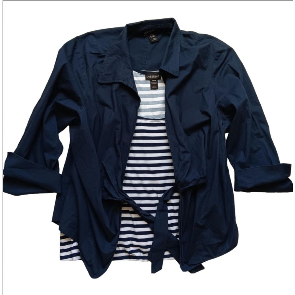 Women's Lane Bryant Top Size 26/28 Blue and White
